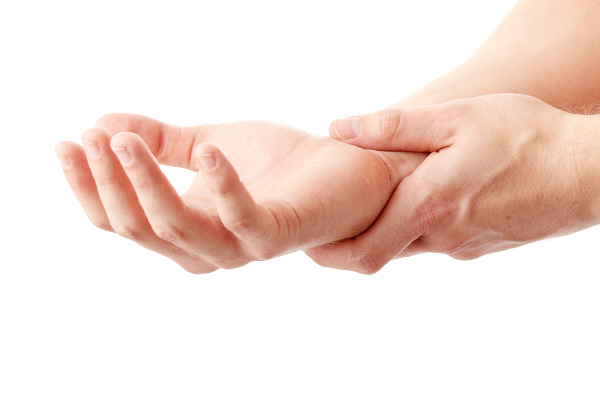 Numb Feeling In The Right Hand Causes And Treatments MD Health